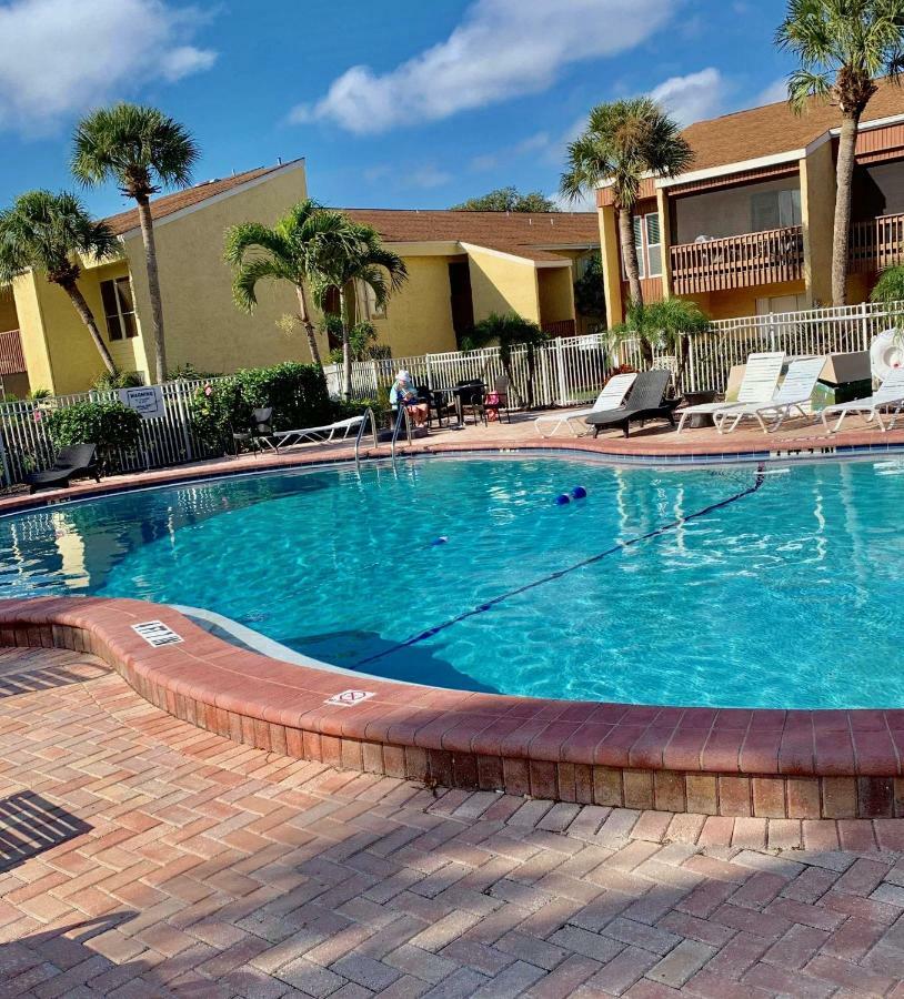 Sienna Park Apartments Sarasota Exterior photo